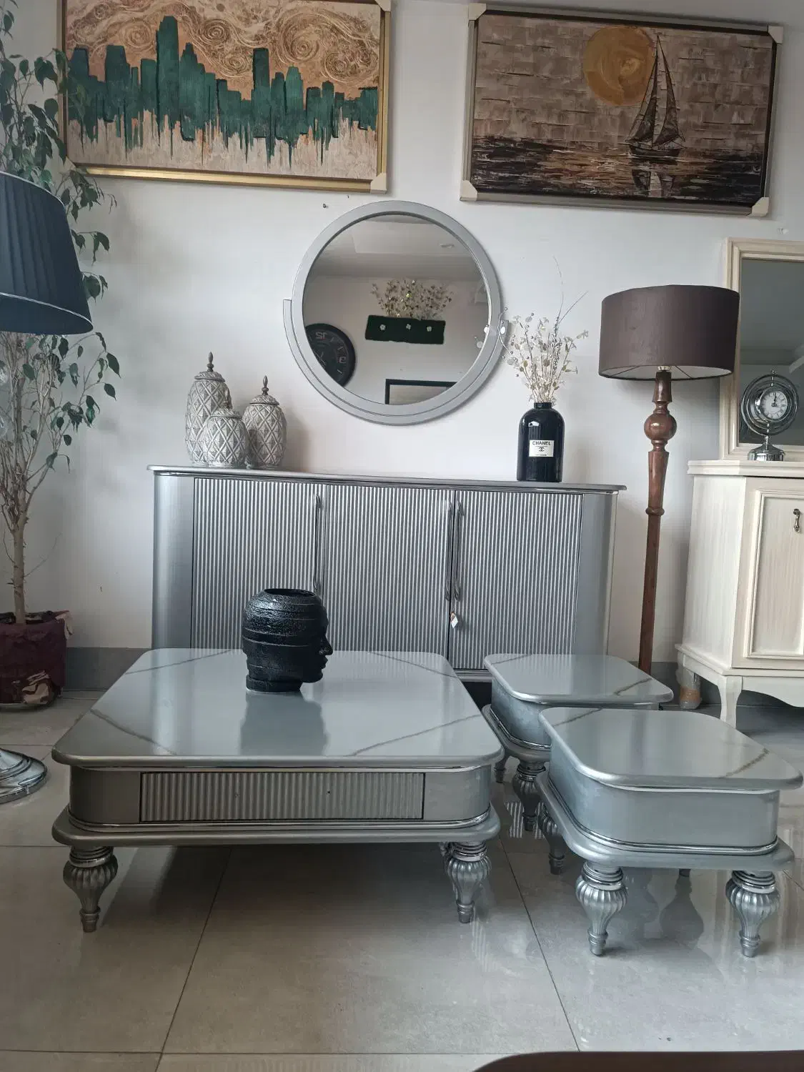 کنسول و جلو مبلی ده تومن|بوفه، ویترین، کنسول|رشت, استقامت ۱|دیوار