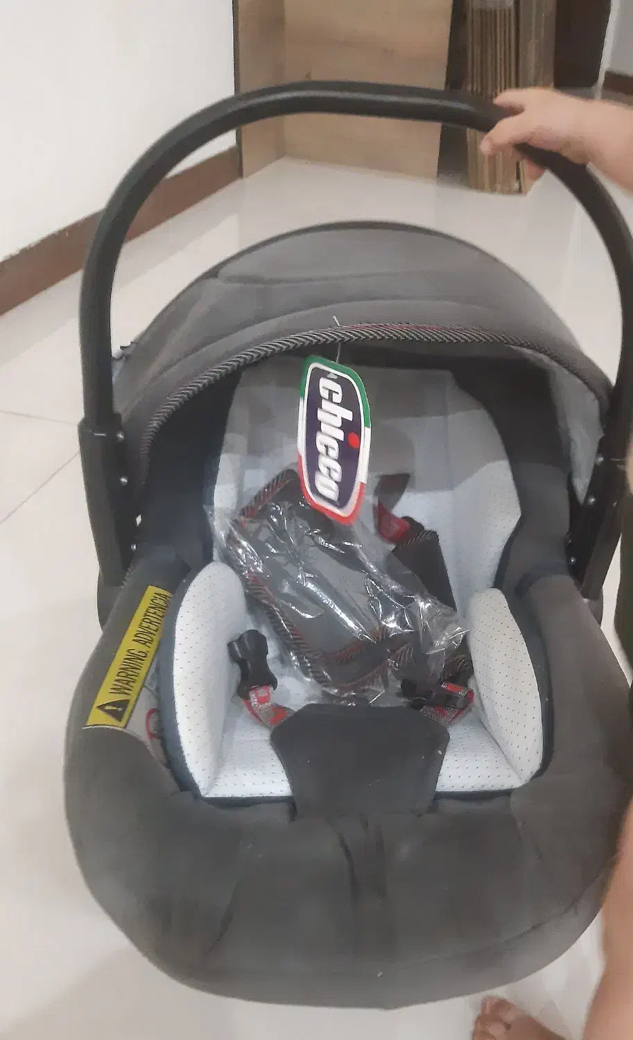 کریر|کالسکه و لوازم جانبی|شیراز, قدوسی غربی|دیوار