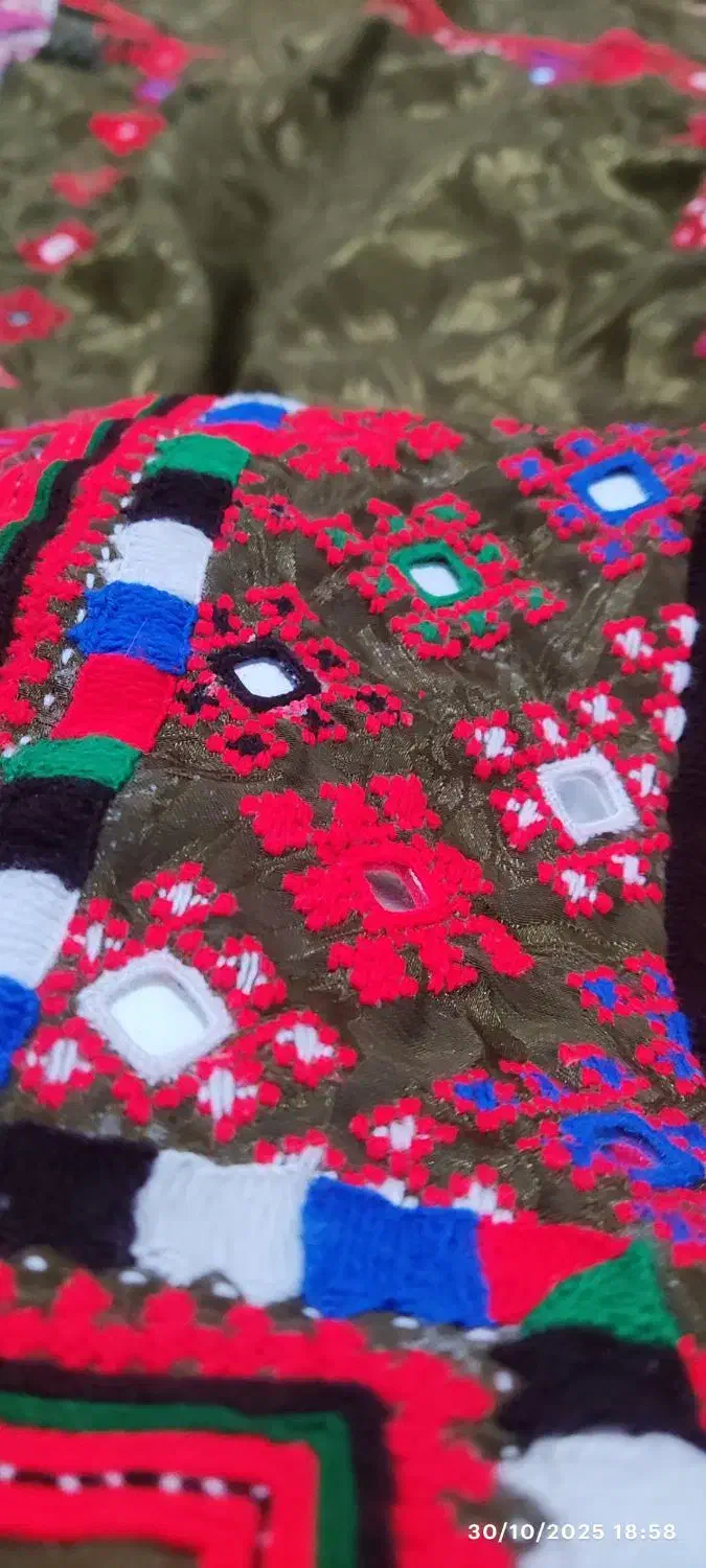 دوخت سیوک|لباس|سراوان, |دیوار