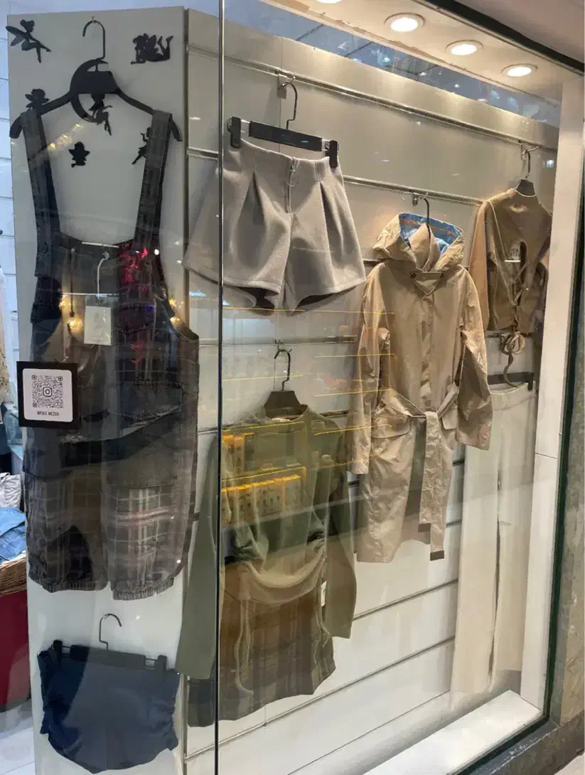 نیرو برای مدلینگ لباس بانوان|استخدام هنری و رسانه|تهران, تجریش|دیوار