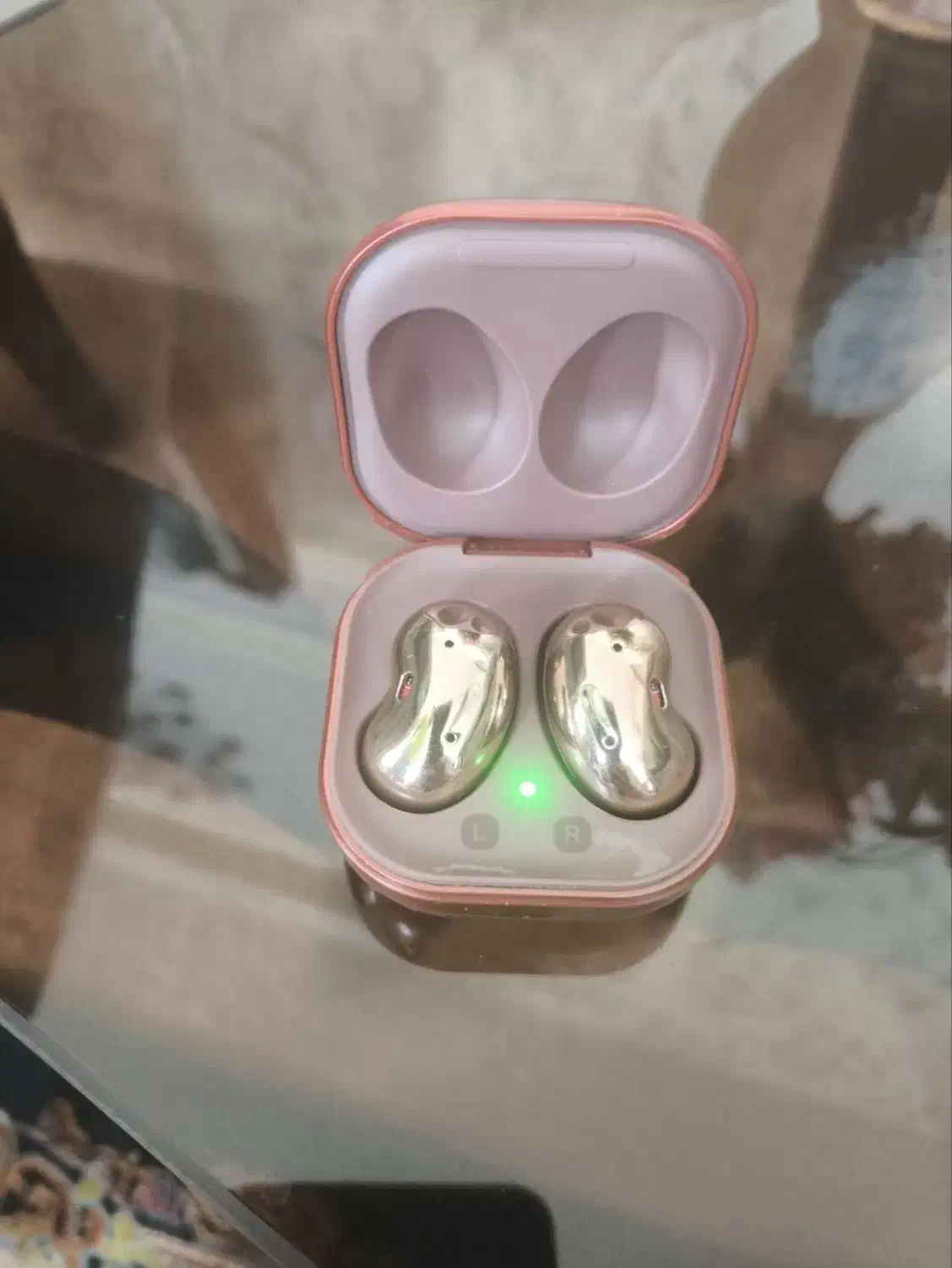 ایرپاد Galaxy buds Live|لوازم جانبی موبایل و تبلت|بروجرد, |دیوار