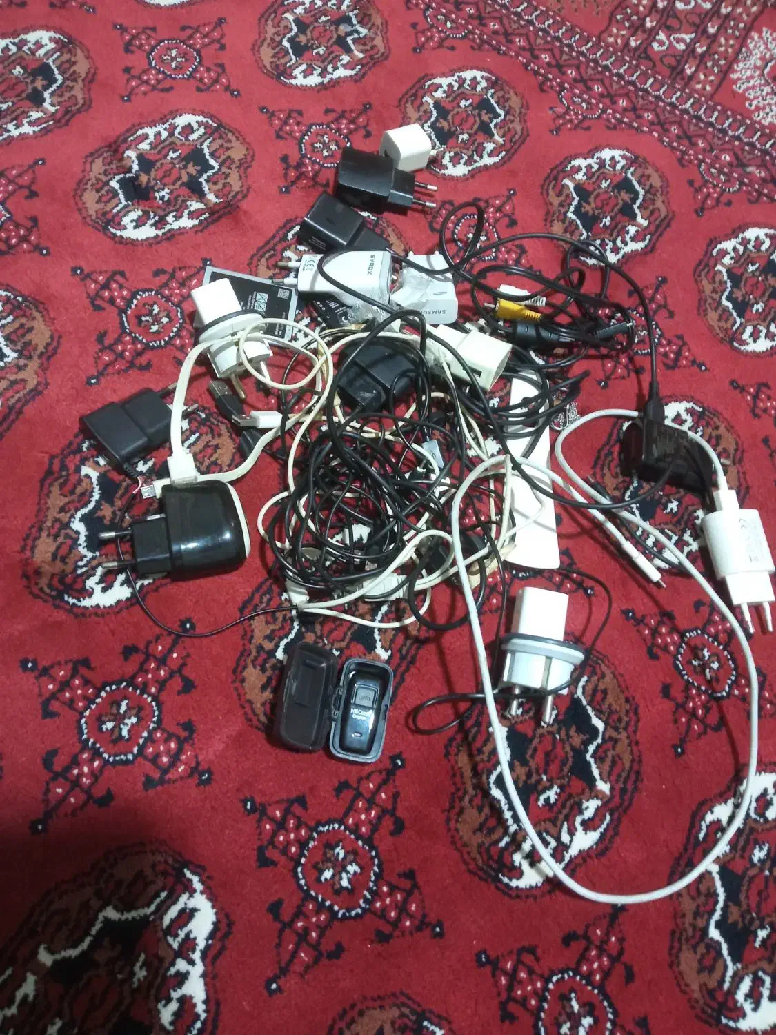 شارژر‌موبایل‌آیفون‌قیمت‌تفافقی|لوازم جانبی موبایل و تبلت|آق قلا, |دیوار