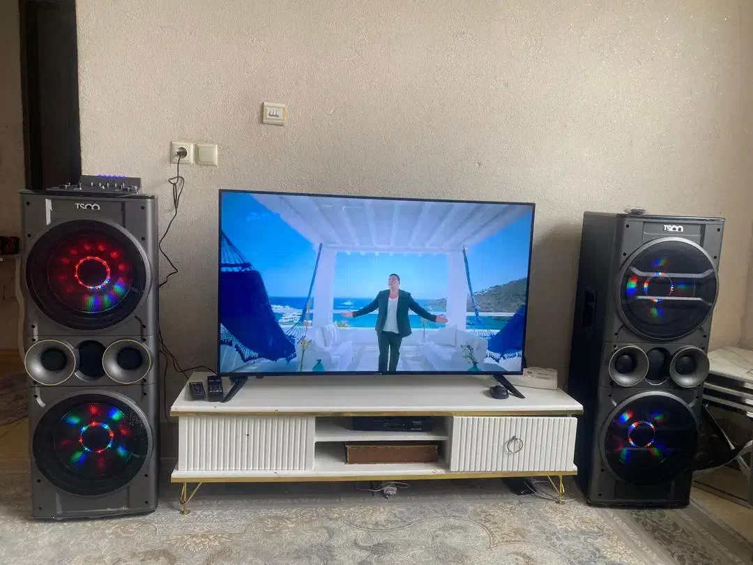 دوعدد باند درحد نو|سیستم صوتی خانگی|شهرضا, |دیوار