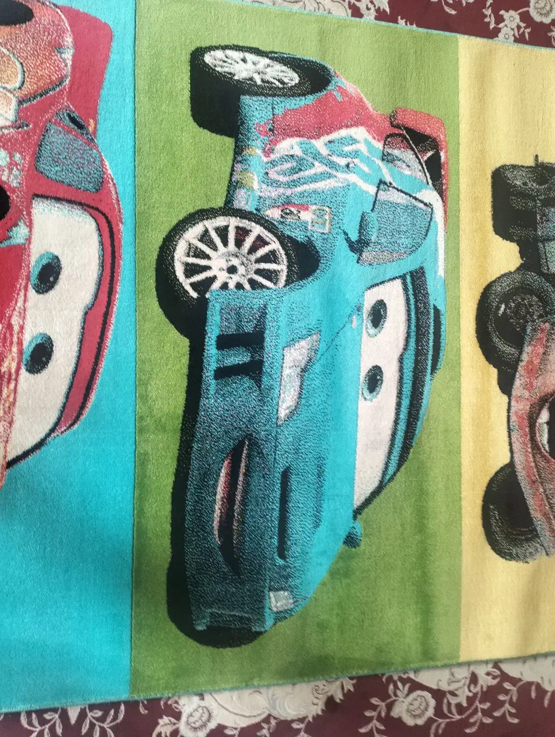 فرش کودک طرح ماشین|فرش|شاهین‌شهر, حاجی آباد|دیوار