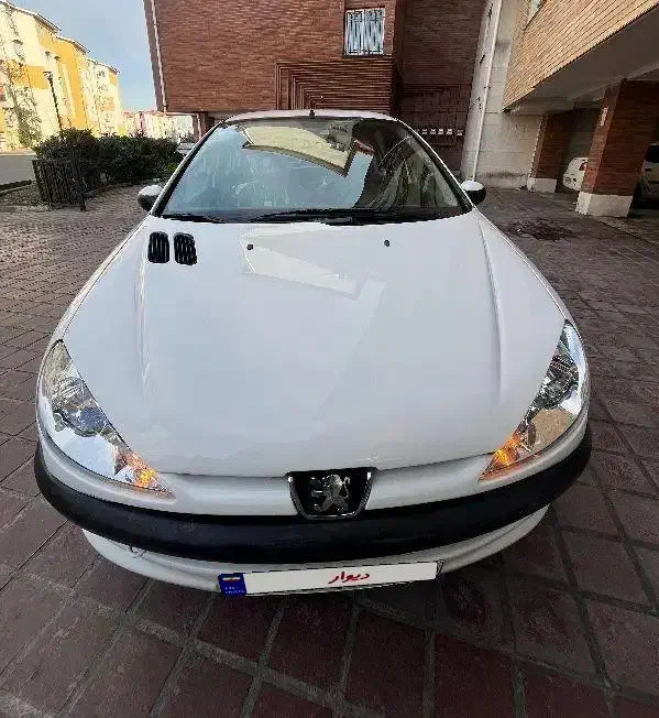 206 مدل۹۴ بدون رنگ تک برگ|خودرو سواری و وانت|رشت, استقامت ۱|دیوار