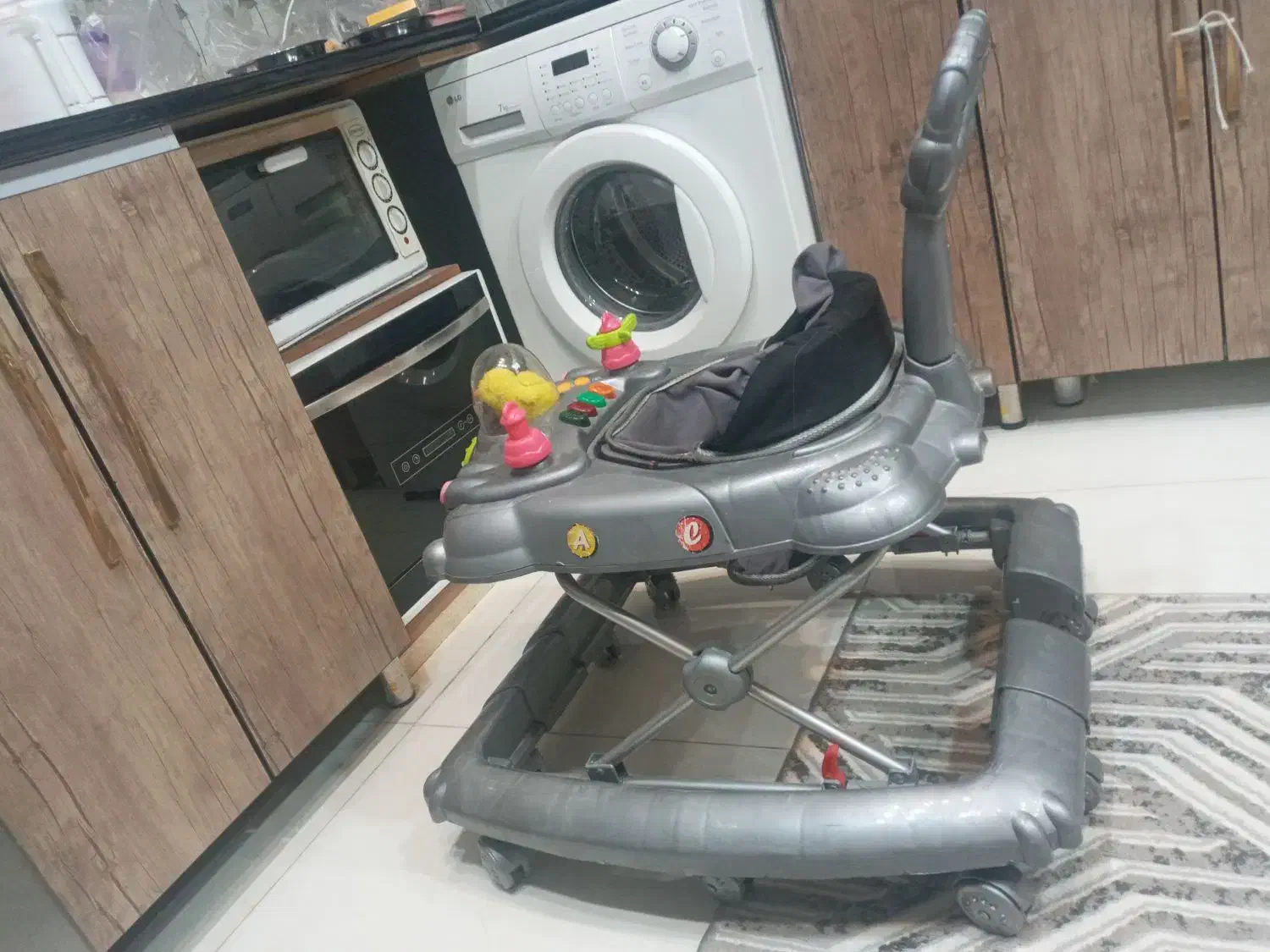 روروک واکردار|کالسکه و لوازم جانبی|سرپل ذهاب, |دیوار