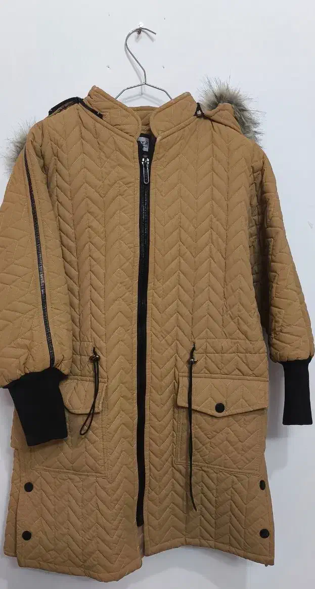 کاپشن بسیار نو کار تهران|لباس|کاشمر, |دیوار