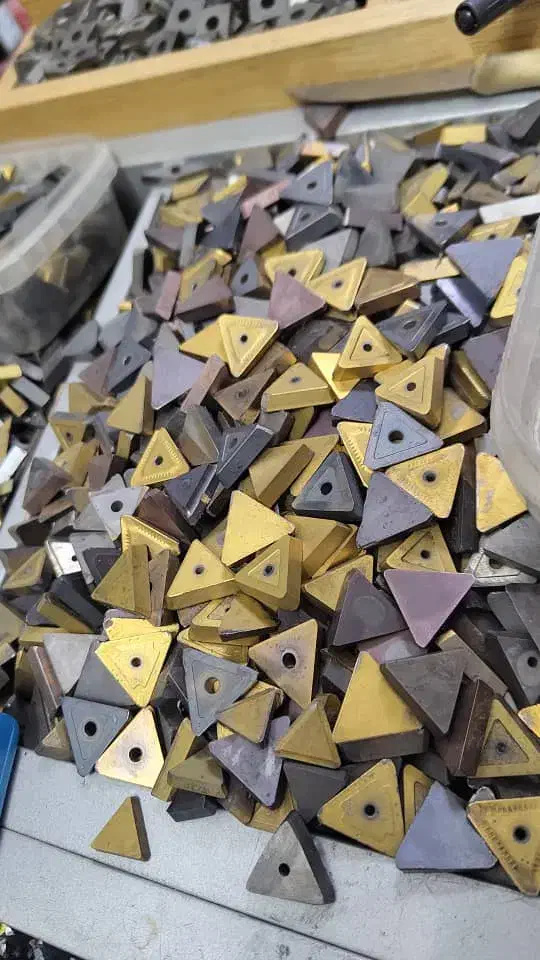 خرید ضایعات الماس تراشکاری و cnc|خدمات پیشه و مهارت|شیراز, تندگویان|دیوار