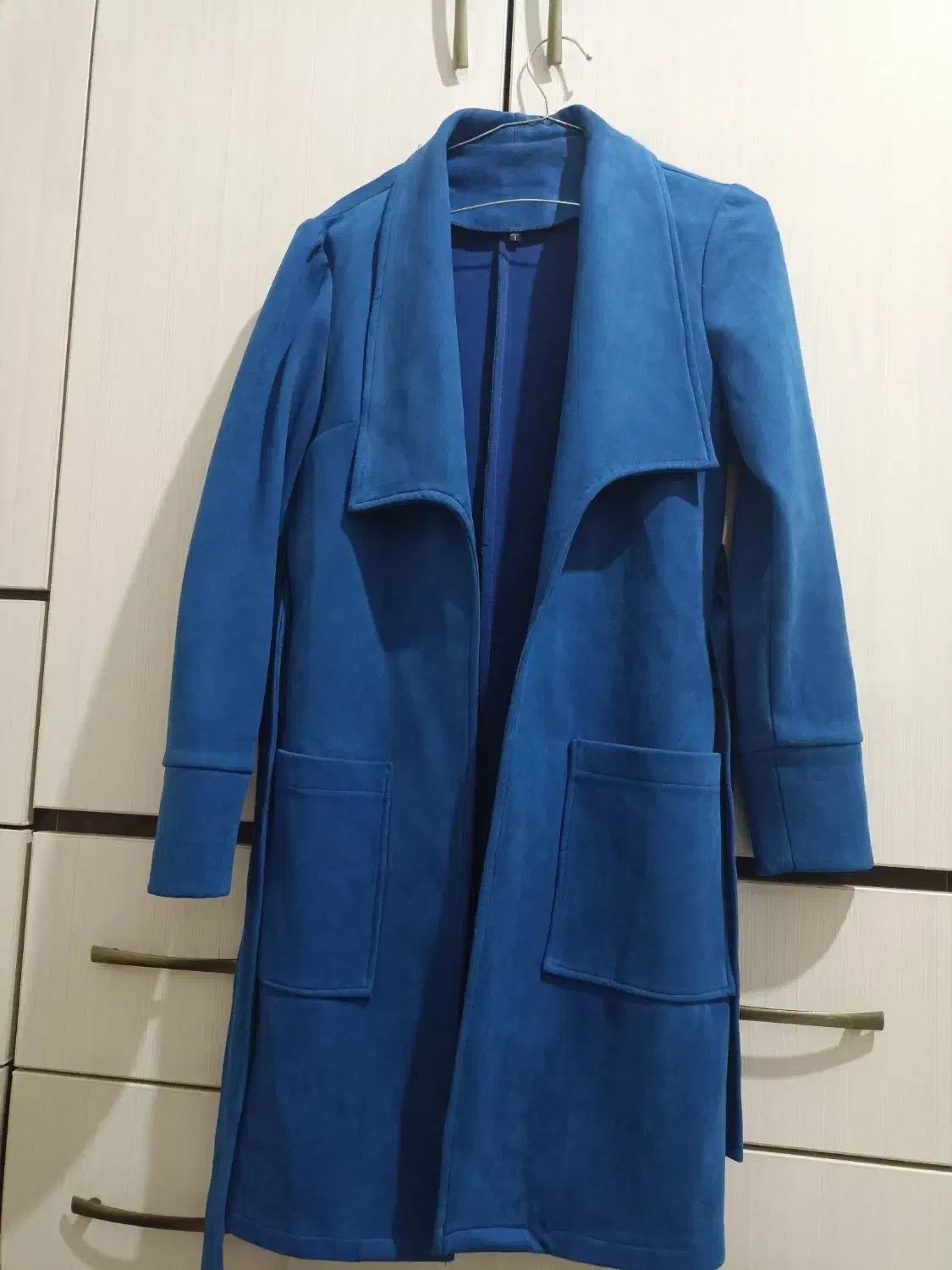 پالتو|لباس|خرمآباد, |دیوار