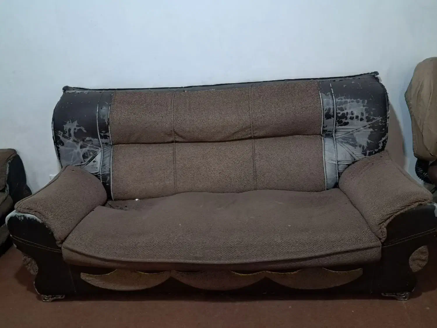 مبل راحتی|مبلمان خانگی و میز عسلی|شیراز, گلدشت معالی‌آباد|دیوار