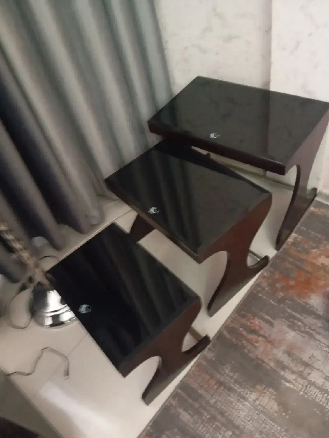 میز عسلی. وجلو مبلی|مبلمان خانگی و میز عسلی|مشکین‌دشت, |دیوار