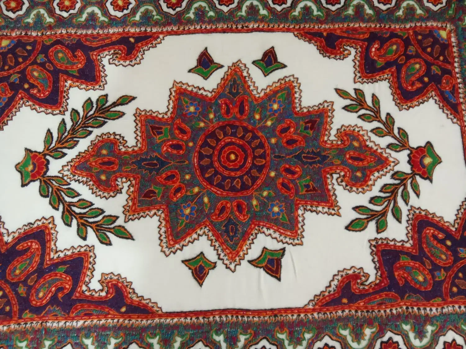 پشتی پته|پشتی|زرند, |دیوار