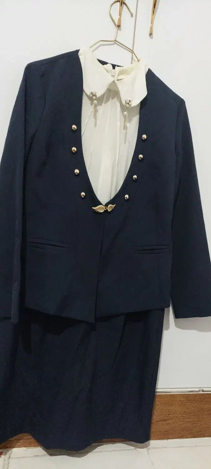 پوشاک|لباس|فسا, |دیوار