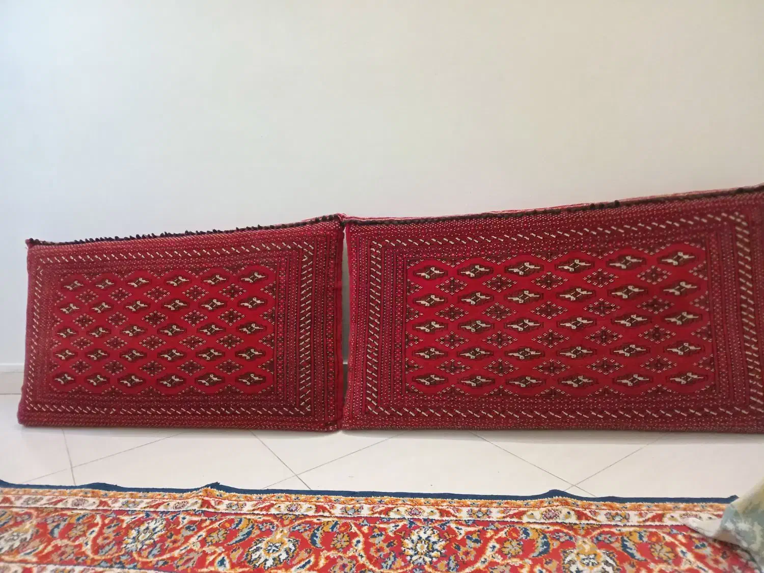 پشتی دستباف دو عدد|پشتی|مشهد, نیروی هوایی|دیوار