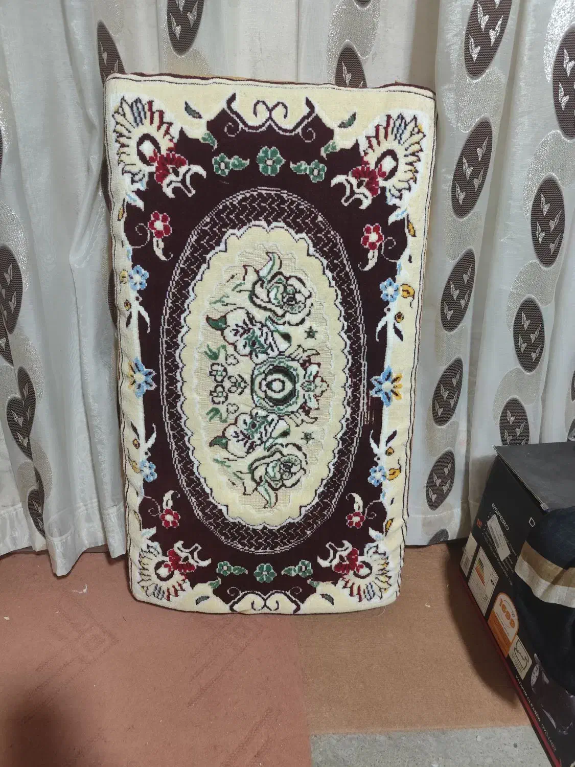 پشتی|پشتی|همدان, |دیوار