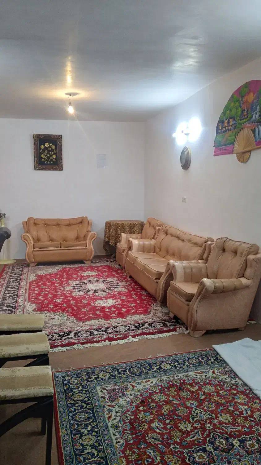 اجاره روزانه/ساعتی/هفتگی|اجارهٔ کوتاه‌مدت آپارتمان و سوئیت|اصفهان, کارلادان|دیوار