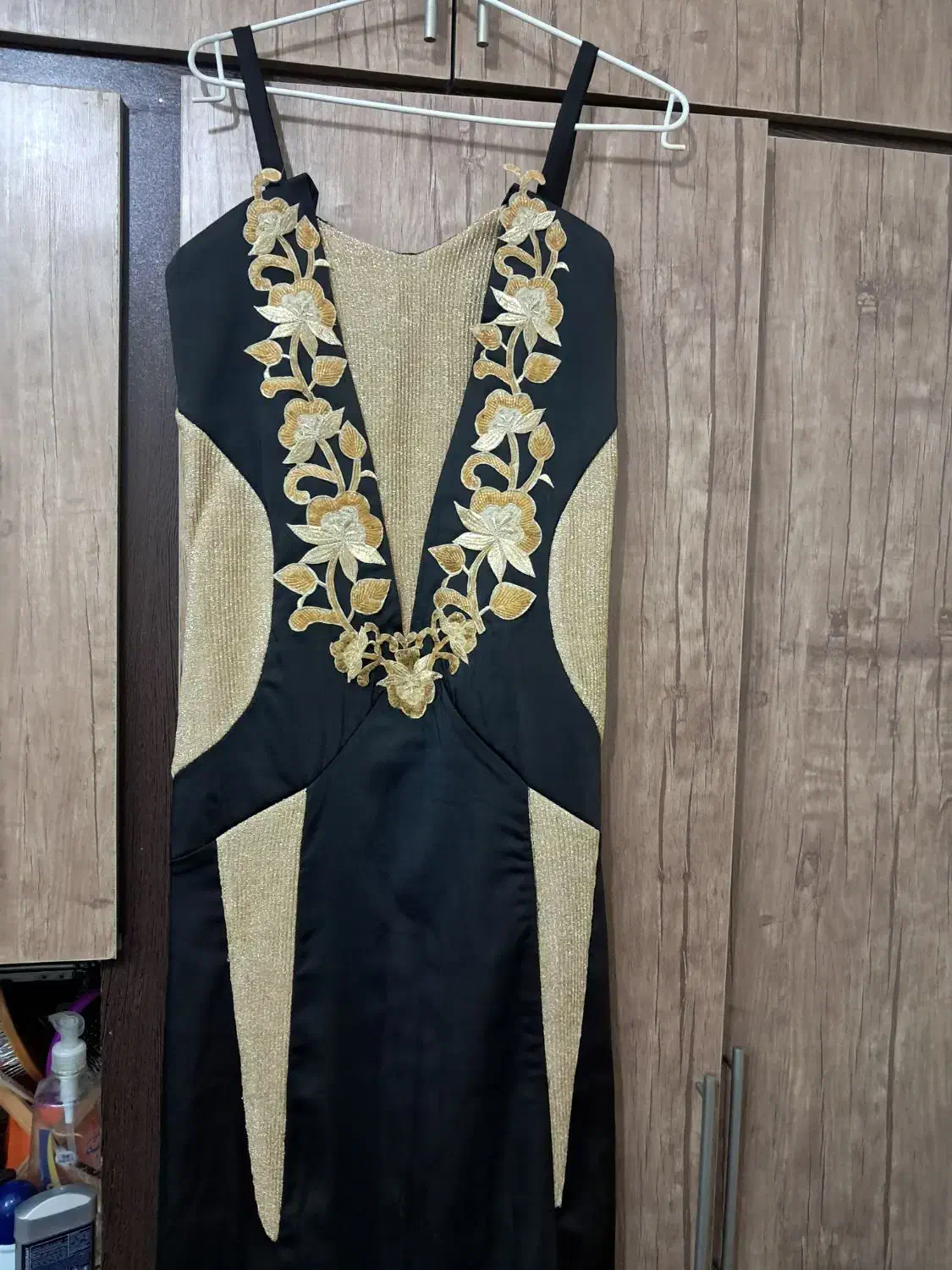 لباس مجلسی در حد نو|لباس|مشهد, هنرور|دیوار