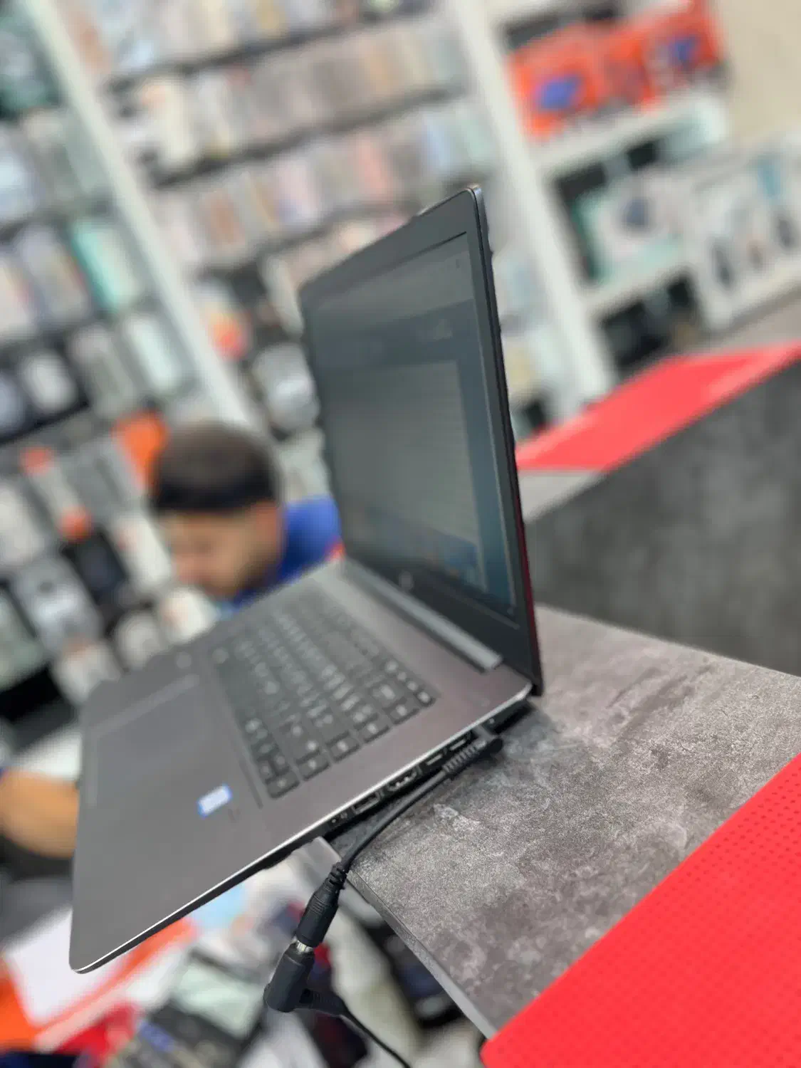 zbookمناسب برای معمار ها و کارهای گرافیکی|رایانه همراه|اصفهان, احمدآباد|دیوار