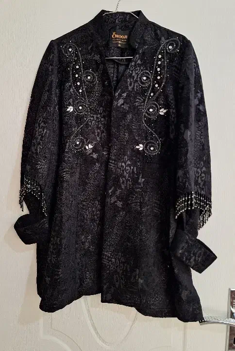 مانتو|لباس|قرچک, مهدیه|دیوار