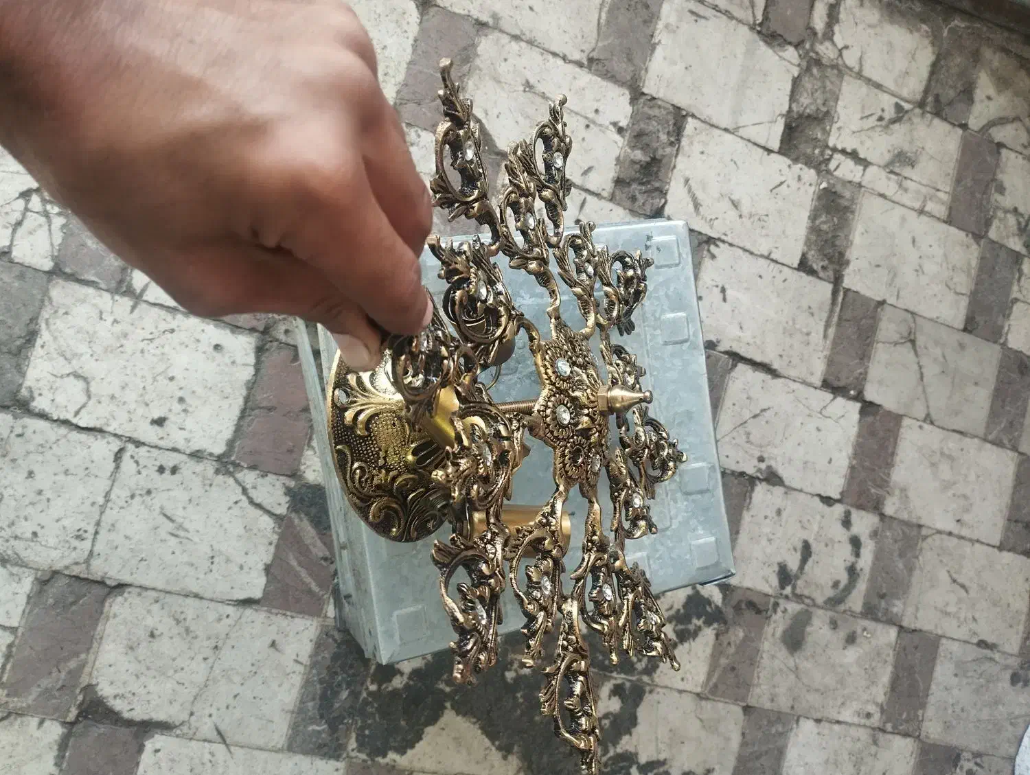 لوستر سقفی آویز برنجی برنزی|لوستر و چراغ آویز|قم, طلاب غیر ایرانی|دیوار