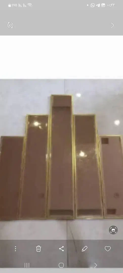 آینه|آینه|کرج, فاز ۳ گوهردشت|دیوار