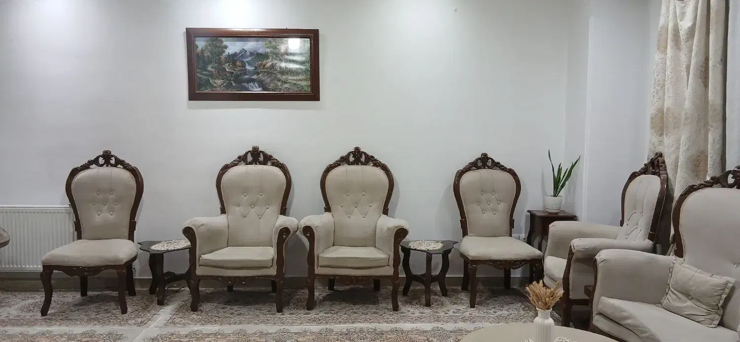 مبل کلاسیک ۹نفره|مبلمان خانگی و میز عسلی|اسلام‌شهر, شهرک طالقانی|دیوار