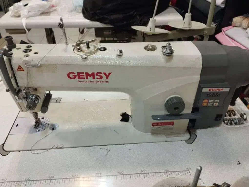 چرخ خیاطی راسته دوز جمسی|چرخ خیاطی و ریسندگی|تهران, شهرک ولیعصر جنوبی|دیوار