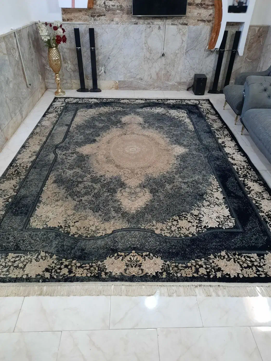 فرش ۱۲ متری تبریز ۷۰۰ شانه ۲۵۵۰ تراکم|فرش|مشهد, اروند|دیوار