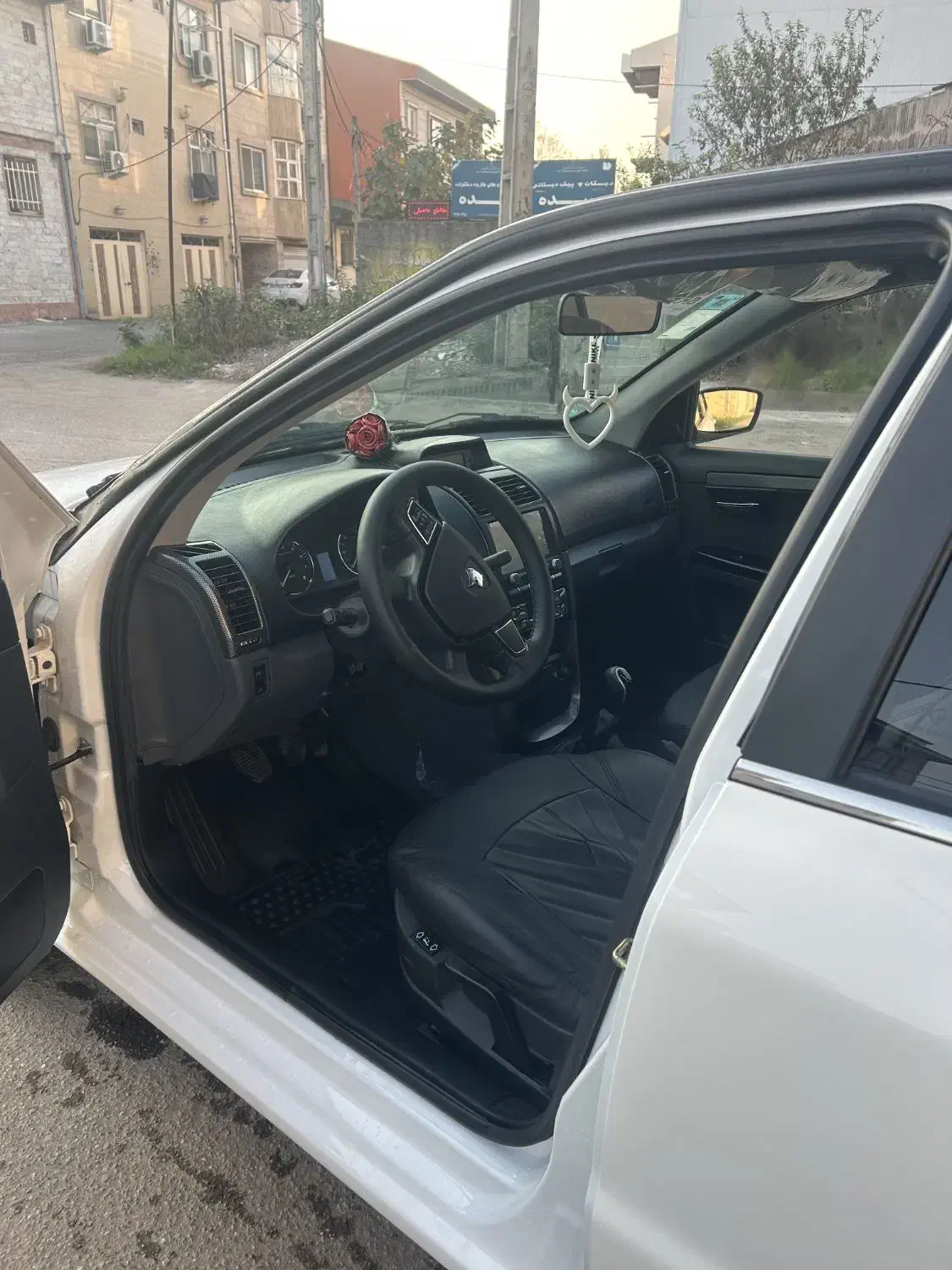 سورن پلاس xu7p ۱۴۰۴|خودرو سواری و وانت|رشت, پیرکلاچای|دیوار