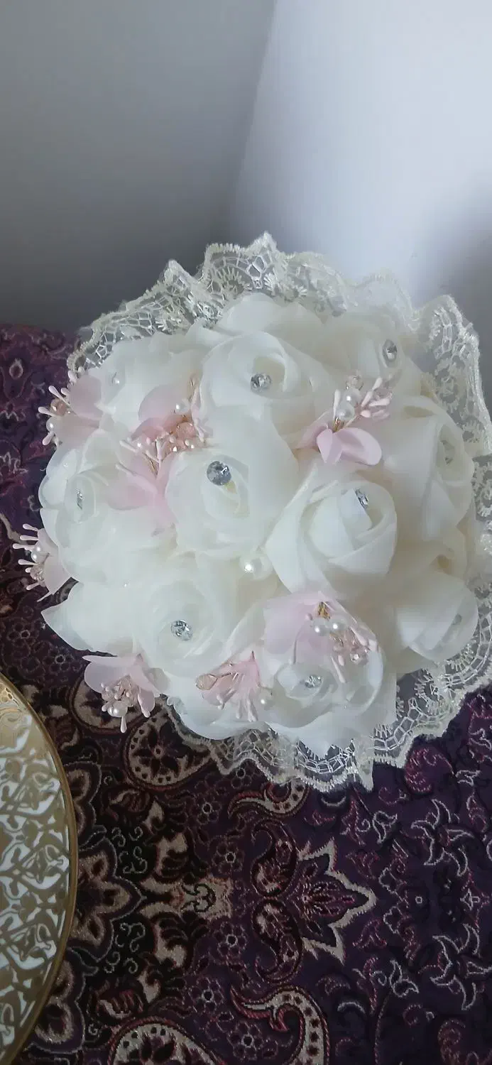 دسته گل عروس|گل مصنوعی|کوهدشت, |دیوار