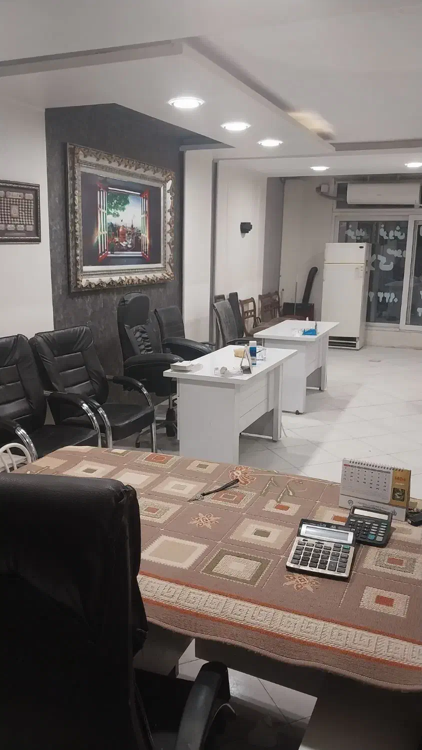 دفتر تجاری  حرم مطهر فلکه آب مناسب داروخانه ،املاک|اجارهٔ مغازه و غرفه|مشهد, عنصری|دیوار