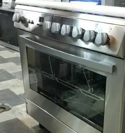 گاز تمام استیل اسنوا|اجاق گاز و لوازم برقی پخت‌وپز|رشت, چله خانه|دیوار