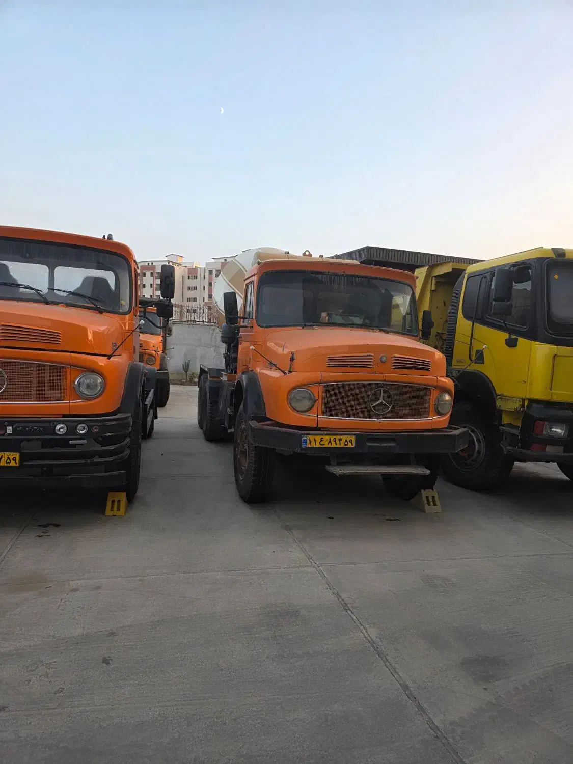 نیازمند راننده پایه یکم کمپرسی|استخدام حمل و نقل|گنبد کاووس, |دیوار