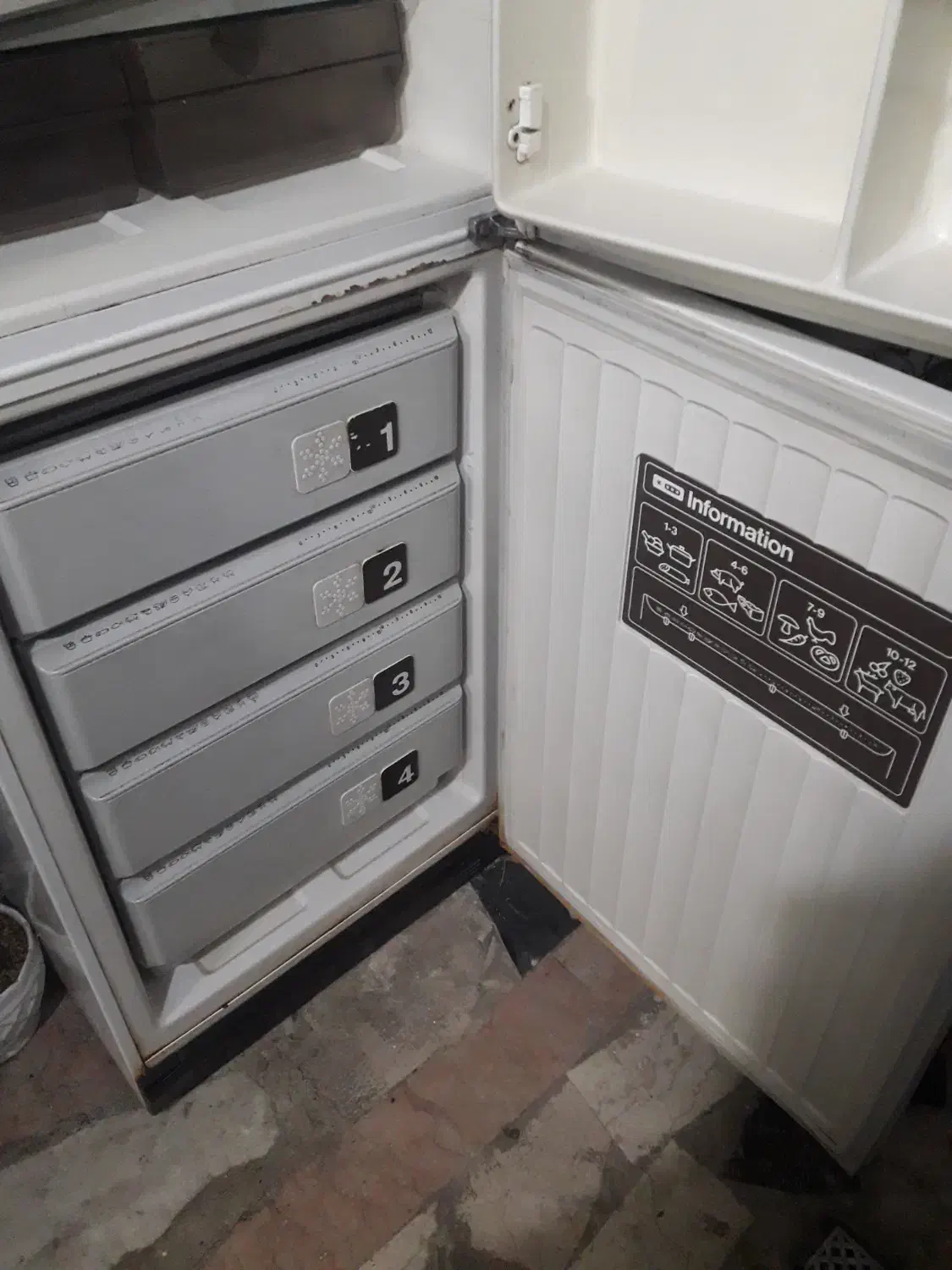 یخچال|یخچال و فریزر|تهران, حسین‌آباد|دیوار