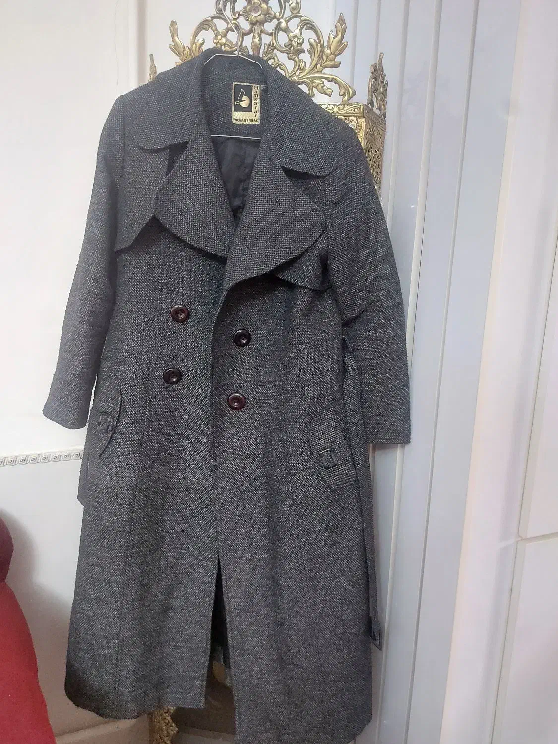 پالتو سایز ۴۲،۴۴|لباس|میانه, |دیوار