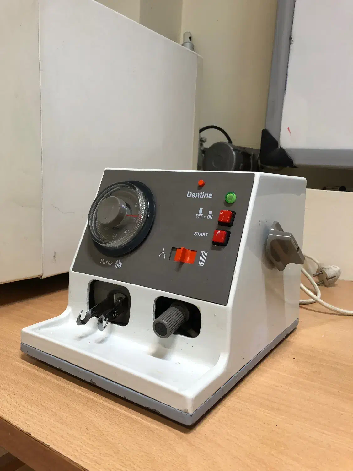 جرمگیر و آمالگاماتور دندانپزشکی|پزشکی|تهران, فلسطین (میدان انقلاب)|دیوار