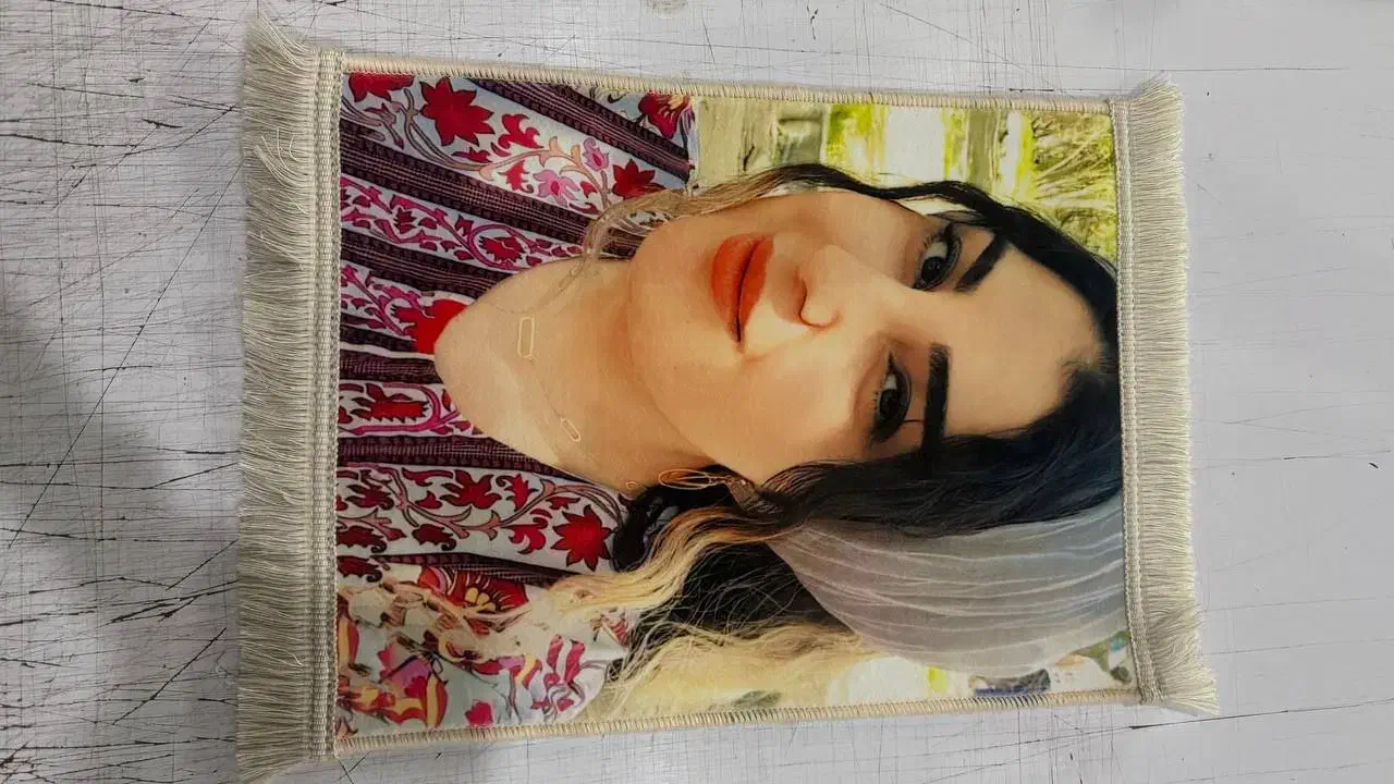 برای تابلوفرش چهره (سفارشی|تابلو فرش|دامغان, |دیوار