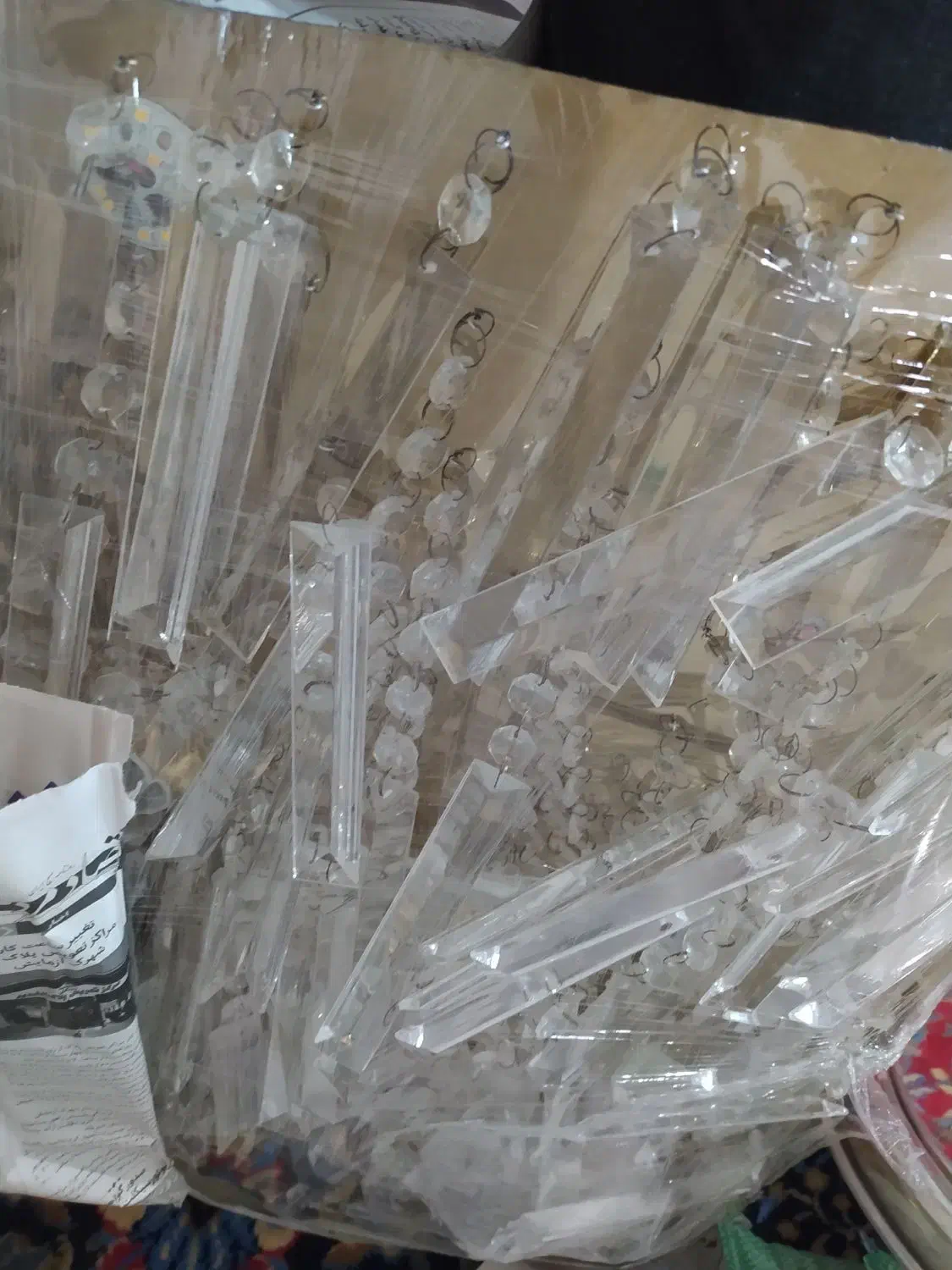 لوستر|لوستر و چراغ آویز|شیراز, طلاب|دیوار