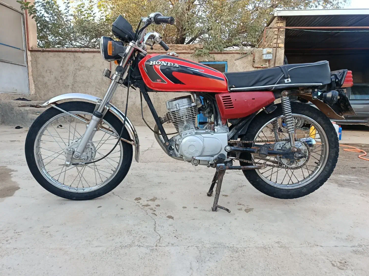 لیفان 125|موتورسیکلت|اسفراین, |دیوار