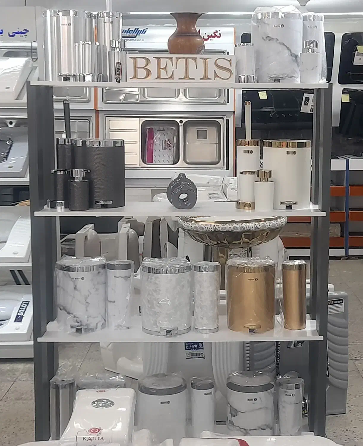 آینه وآینه باکس وست پنج پاره سرویس بهداشتی|لوازم سرویس بهداشتی|سنندج, |دیوار