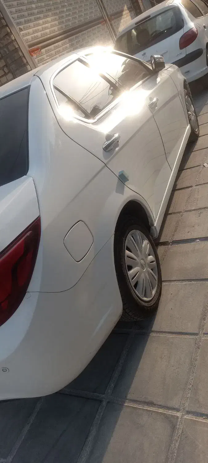 دنا‌پلاس‌بورسی|خودرو سواری و وانت|قم, شهید صیاد شیرازی|دیوار