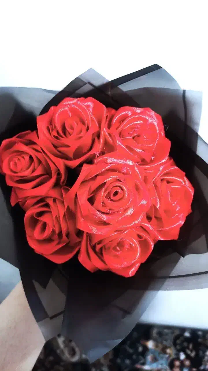 گل روبانی|گل مصنوعی|رباط‌کریم, رباط‌کریم|دیوار