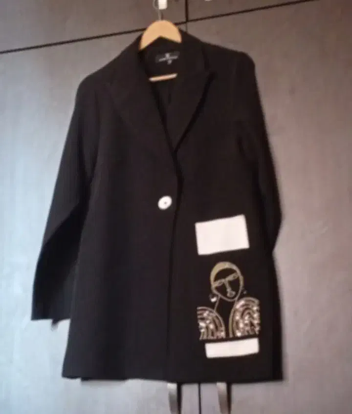 پالتو و مانتو|لباس|شاهینشهر, مخابرات (شهید بهشتی)|دیوار