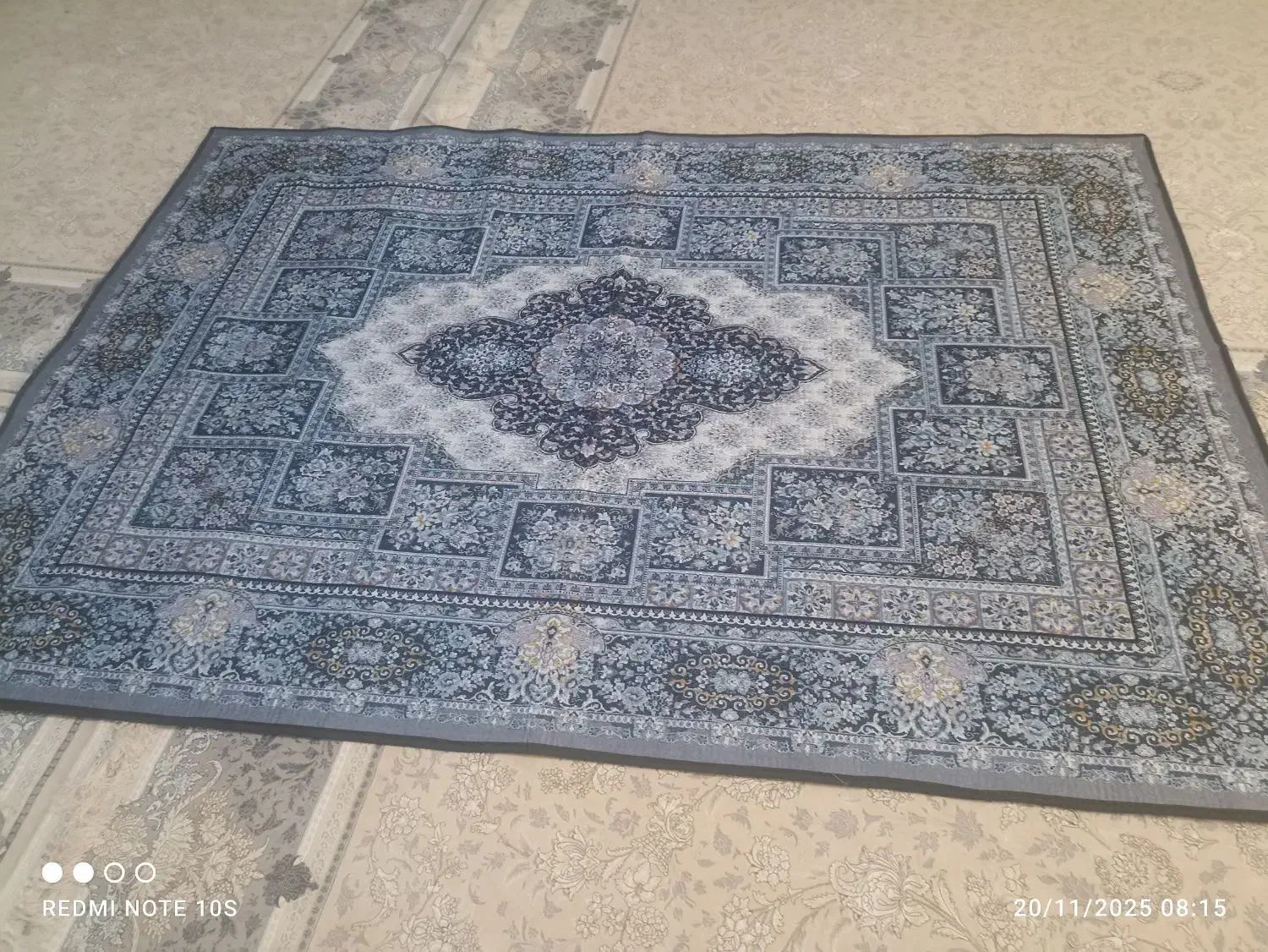 رو فرشی نمدی|روفرشی|ایلام, |دیوار