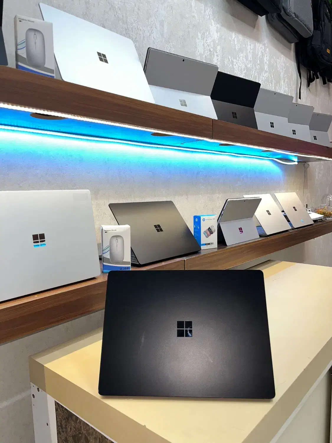 سرفیس لپتاپ و پرو Microsoft sorface|رایانه همراه|قم, صفائیه|دیوار