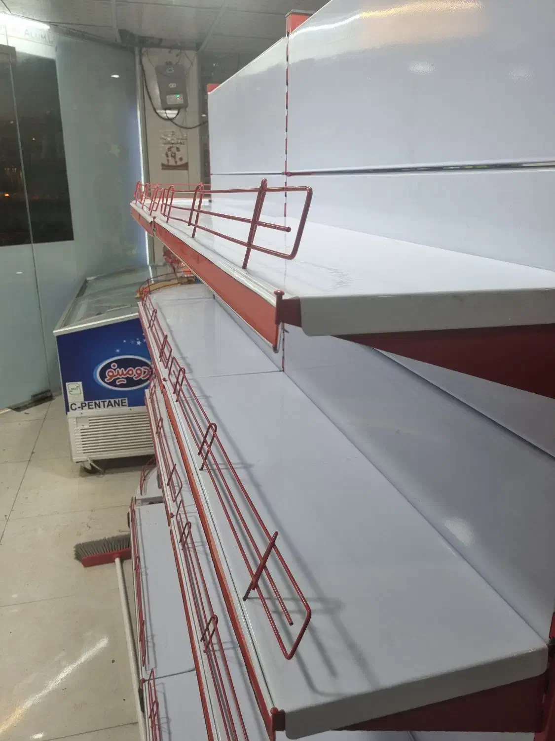 قفسه درجه یک|کتابخانه، شلف، قفسههای دیواری|اهواز, فولادشهر|دیوار