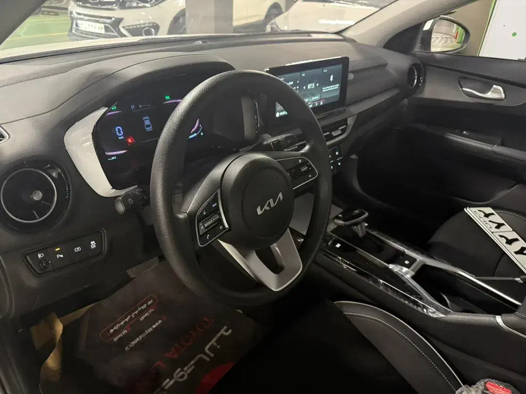 kia k3|خودرو سواری و وانت|تهران, هروی|دیوار