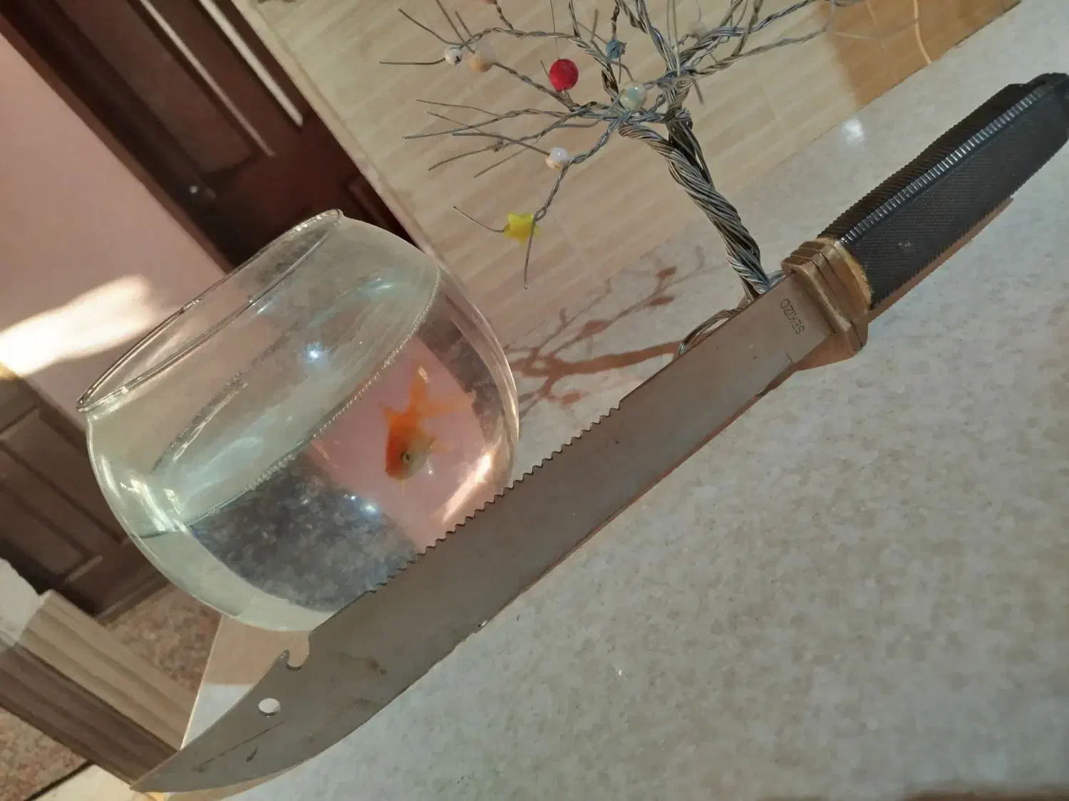 چاقو|کلکسیون اشیاء عتیقه|بم, |دیوار