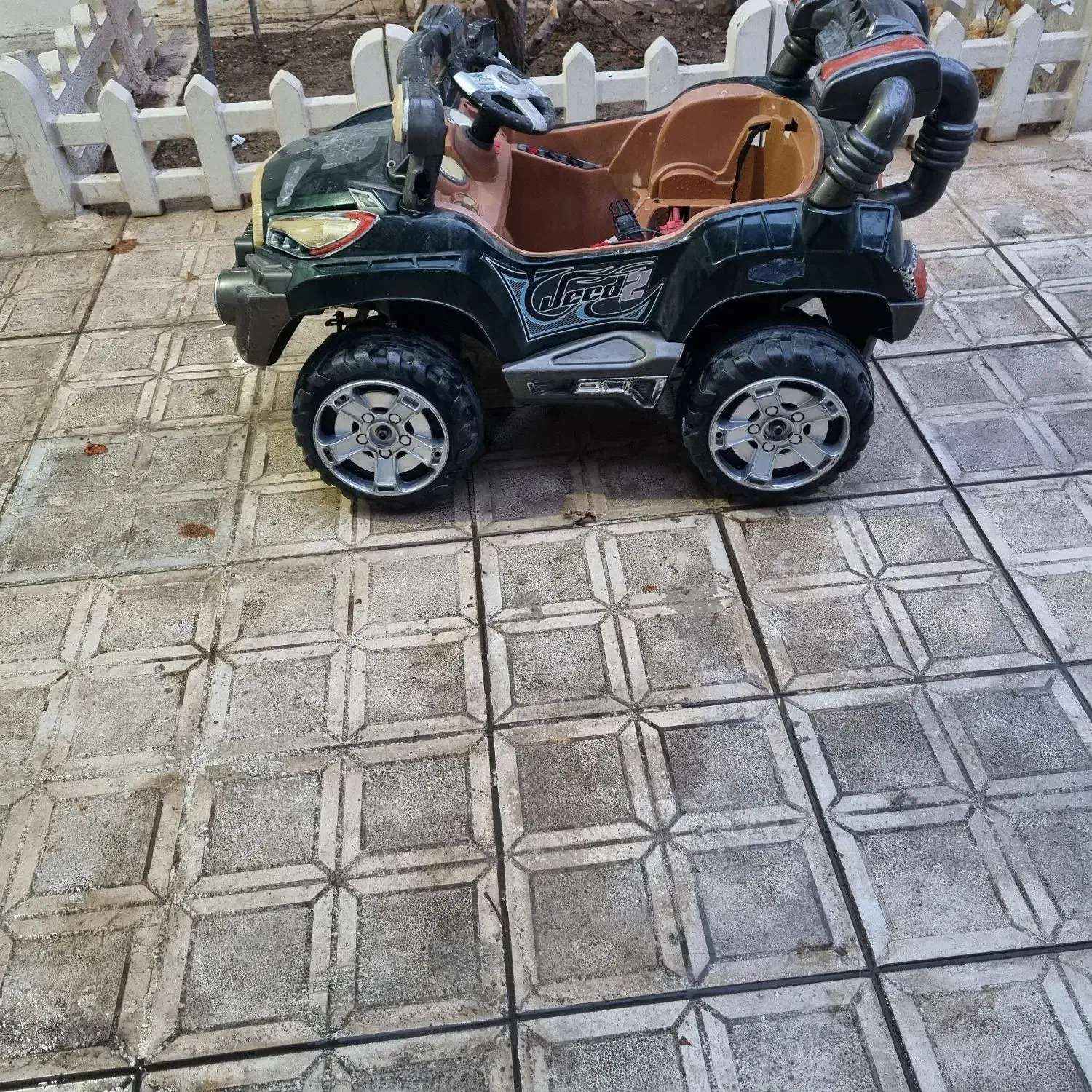 ماشین شارژی|اسباب‌بازی بچه|بجنورد, |دیوار