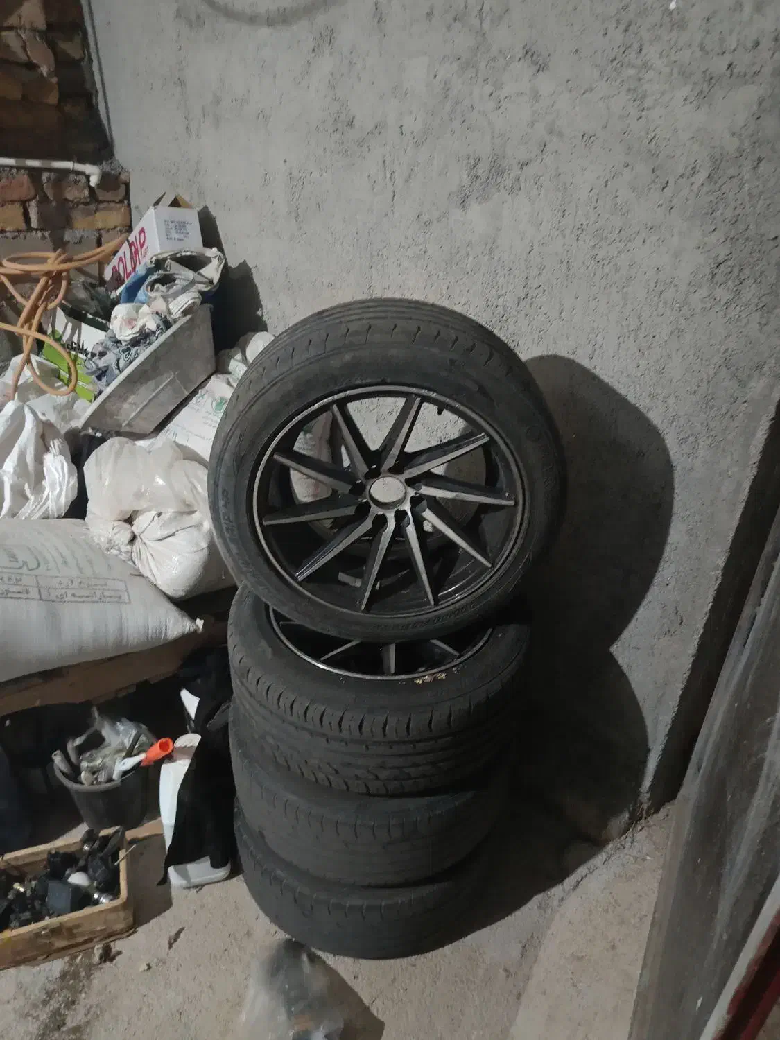 رینگ و لاستیک 160چرخشی|قطعات یدکی و لوازم جانبی|اسفراین, |دیوار